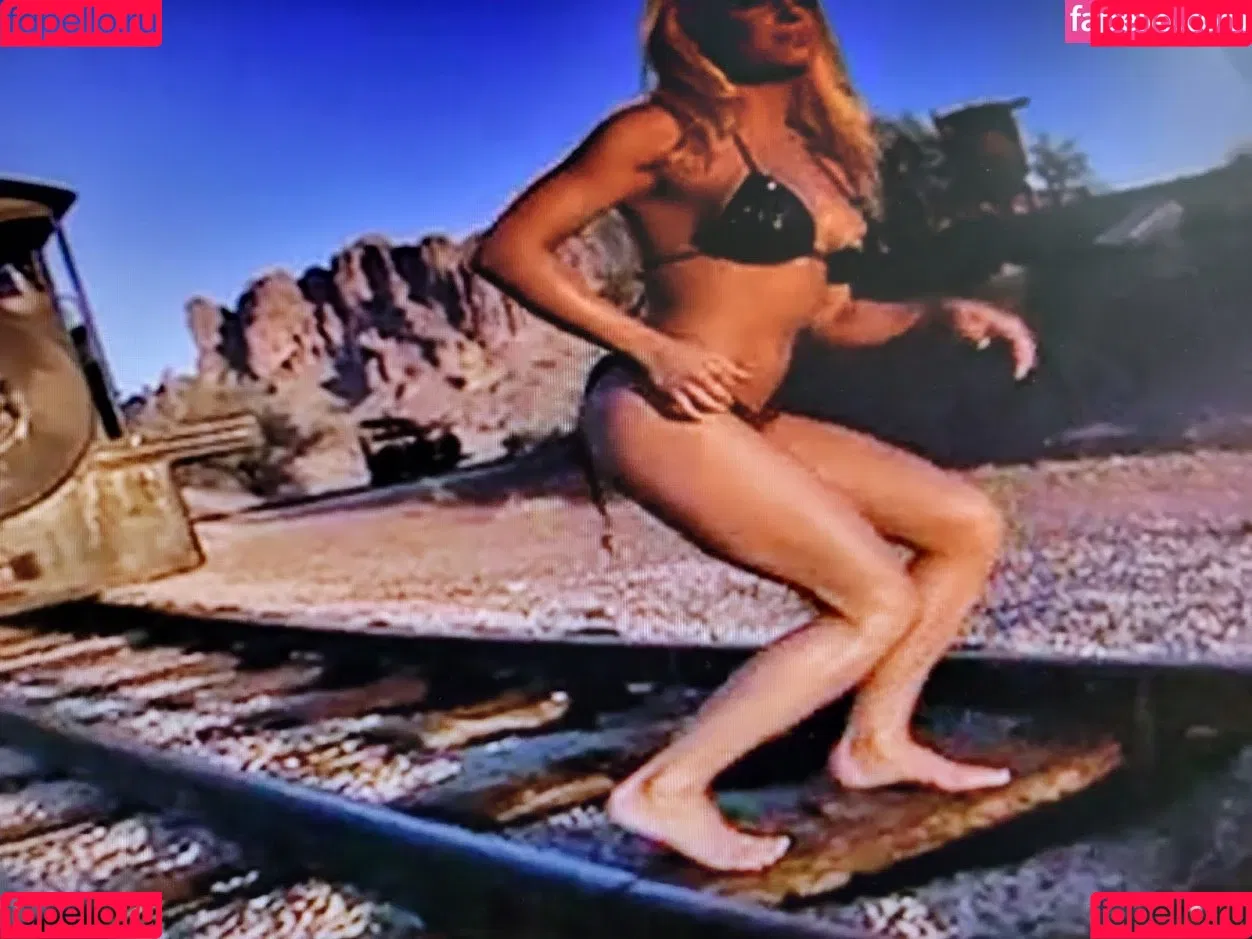 Trish Stratus Onlyfans Photo Gallery 