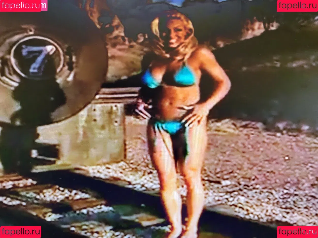 Trish Stratus Onlyfans Photo Gallery 