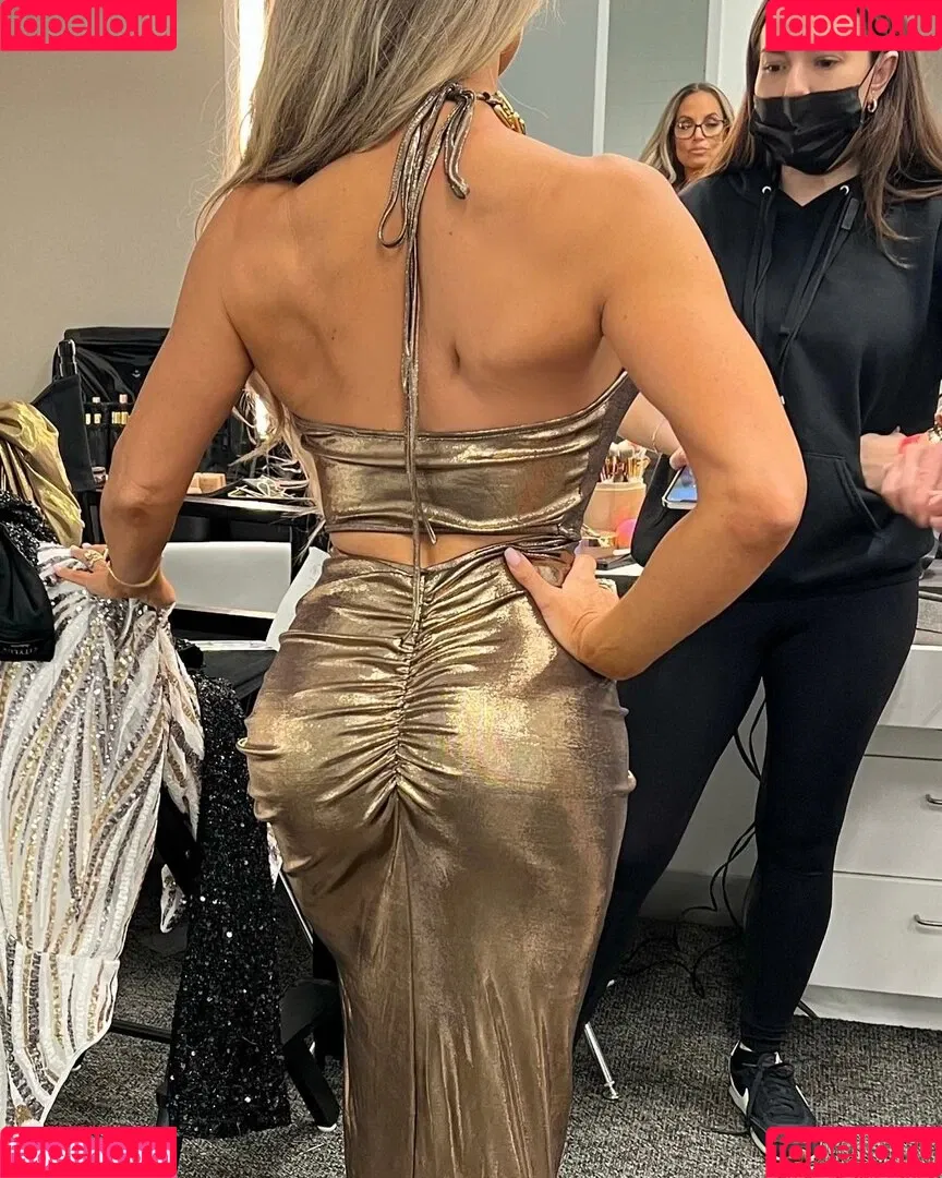 Trish Stratus Onlyfans Photo Gallery 