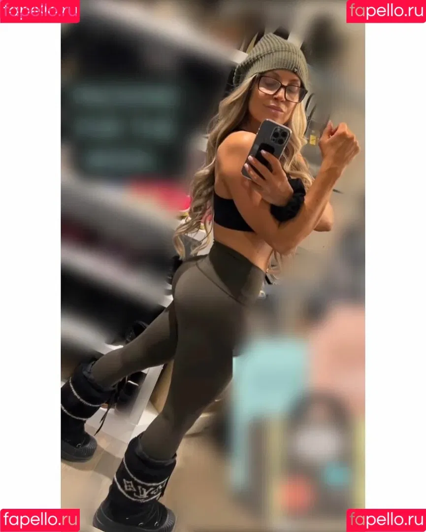 Trish Stratus Onlyfans Photo Gallery 
