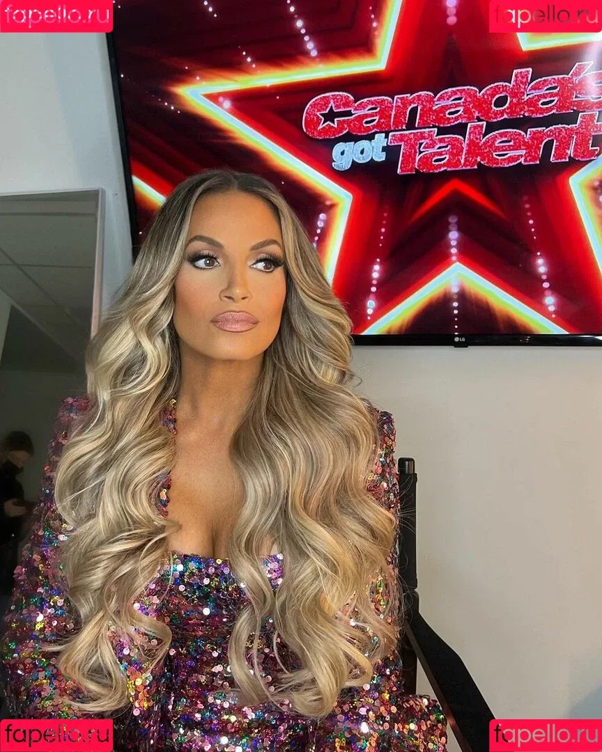 Trish Stratus Onlyfans Photo Gallery 