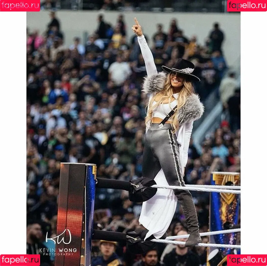 Trish Stratus Onlyfans Photo Gallery 
