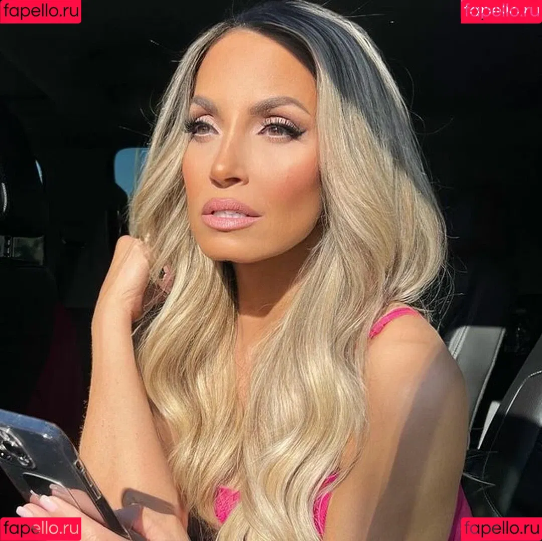 Trish Stratus Onlyfans Photo Gallery 
