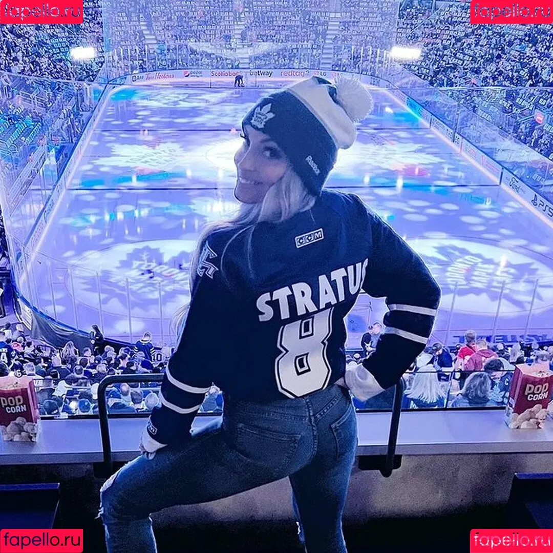 Trish Stratus Onlyfans Photo Gallery 