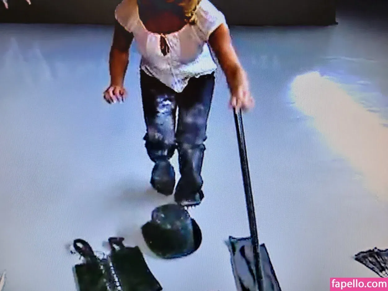 Trish Stratus Onlyfans Photo Gallery 