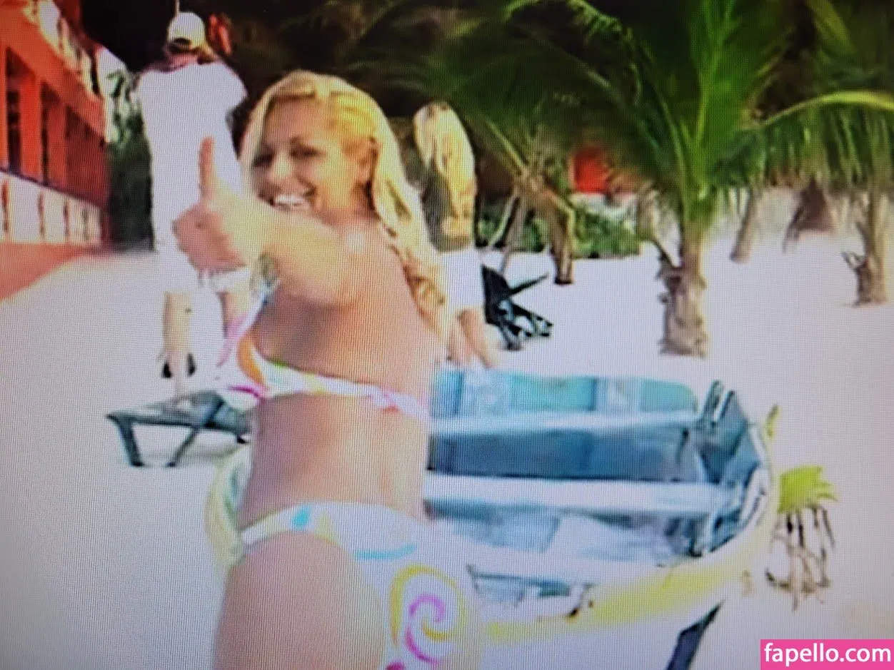 Trish Stratus Onlyfans Photo Gallery 