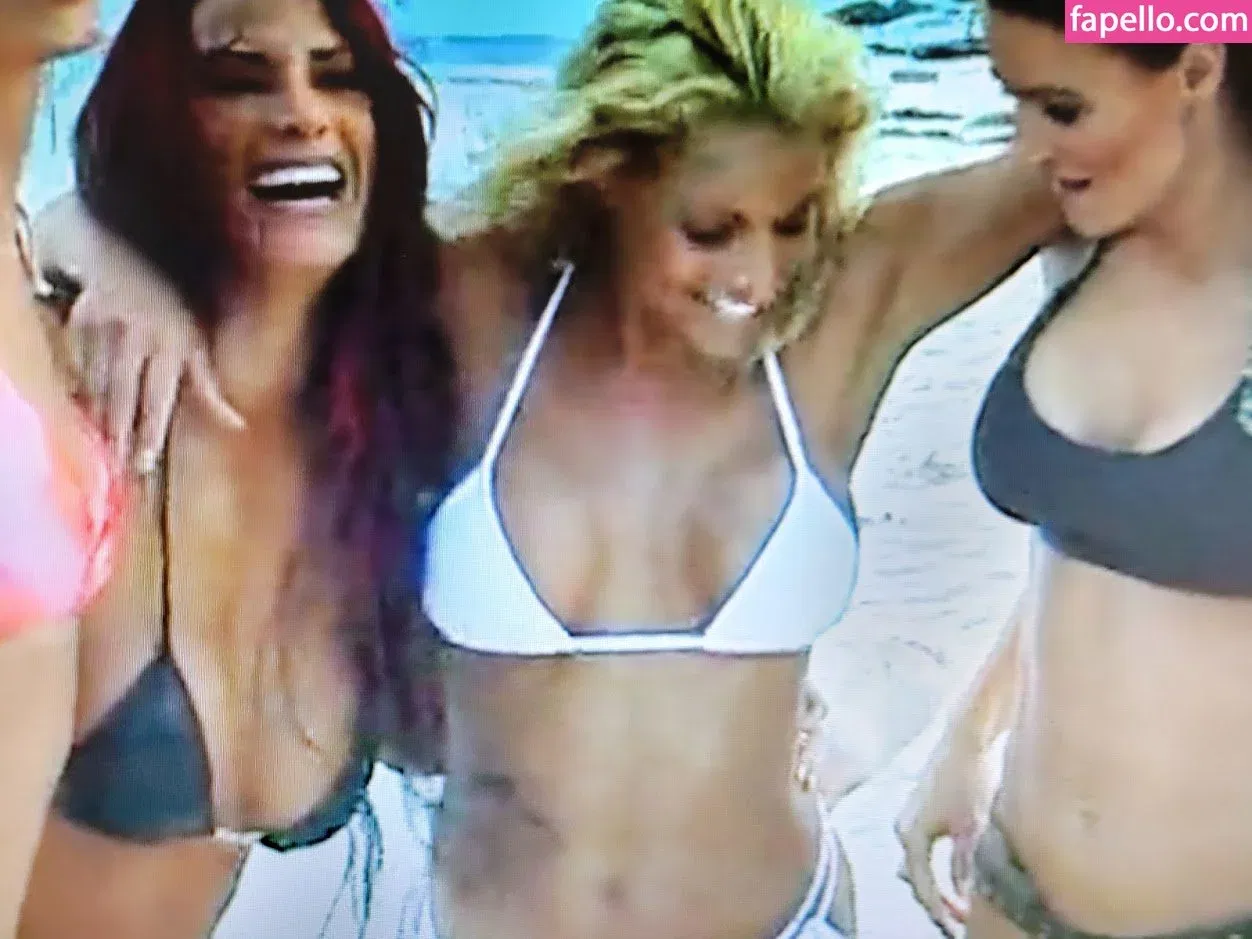 Trish Stratus Onlyfans Photo Gallery 