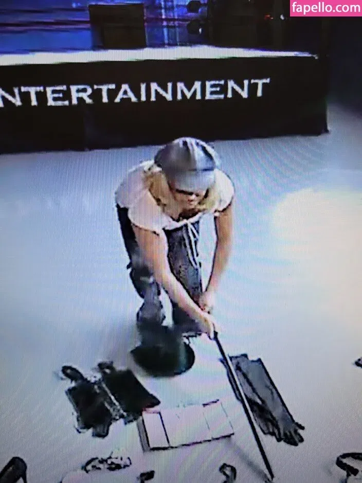 Trish Stratus Onlyfans Photo Gallery 