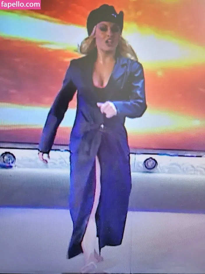 Trish Stratus Onlyfans Photo Gallery 