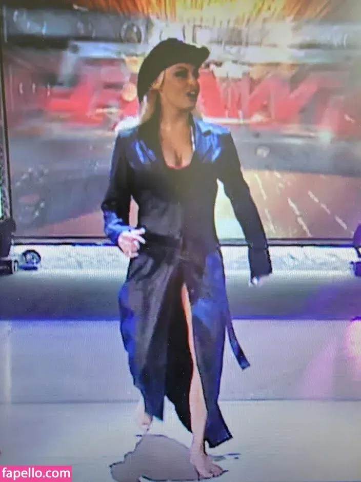 Trish Stratus Onlyfans Photo Gallery 