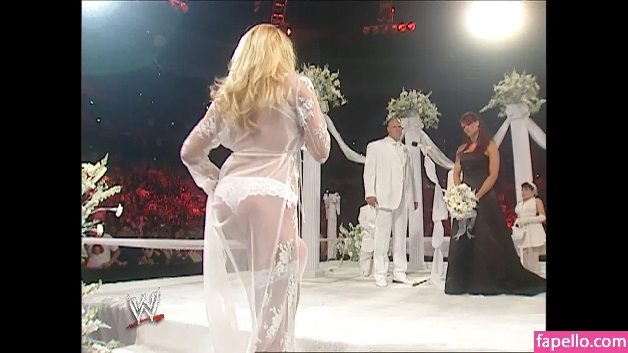 Trish Stratus Onlyfans Photo Gallery 