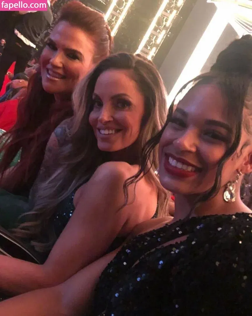 Trish Stratus Onlyfans Photo Gallery 