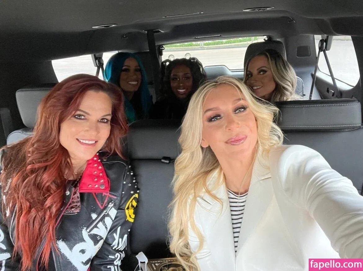 Trish Stratus Onlyfans Photo Gallery 