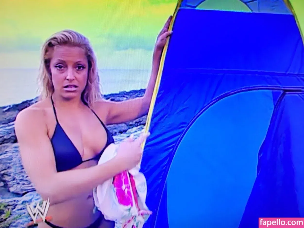 Trish Stratus Onlyfans Photo Gallery 