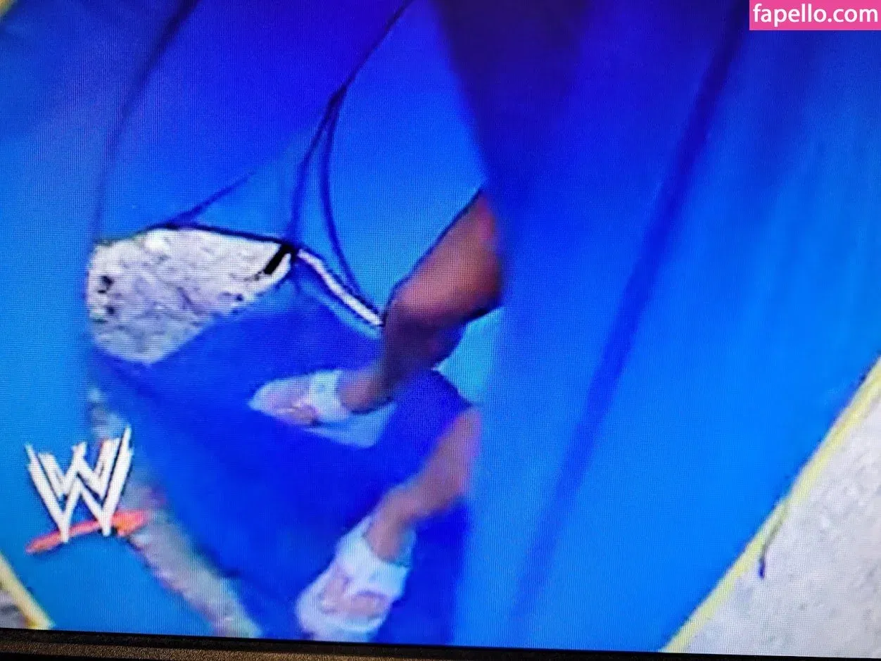 Trish Stratus Onlyfans Photo Gallery 