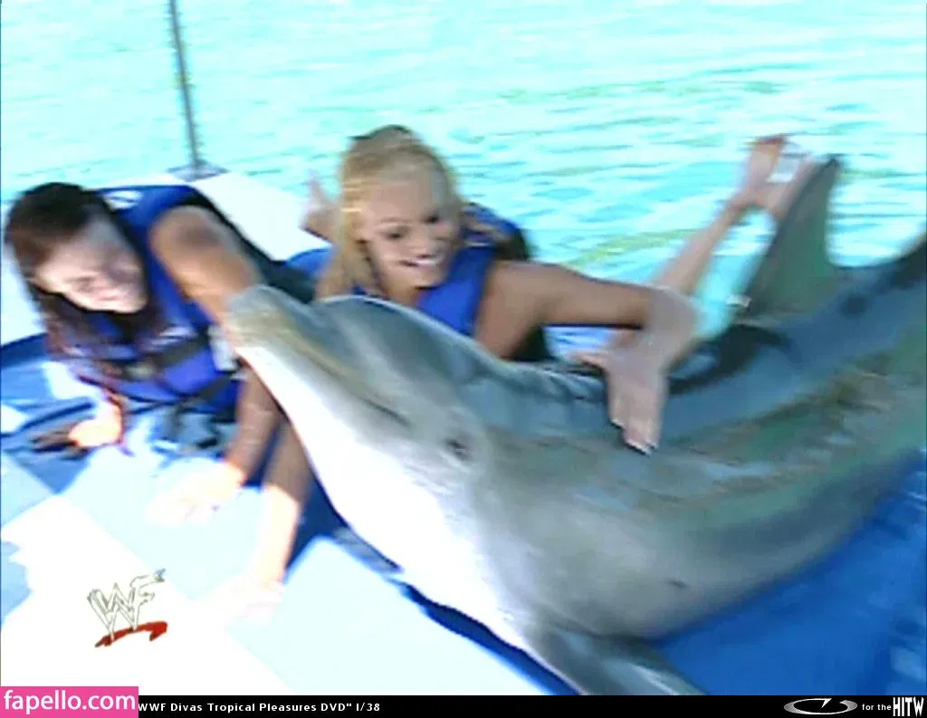 Trish Stratus Onlyfans Photo Gallery 