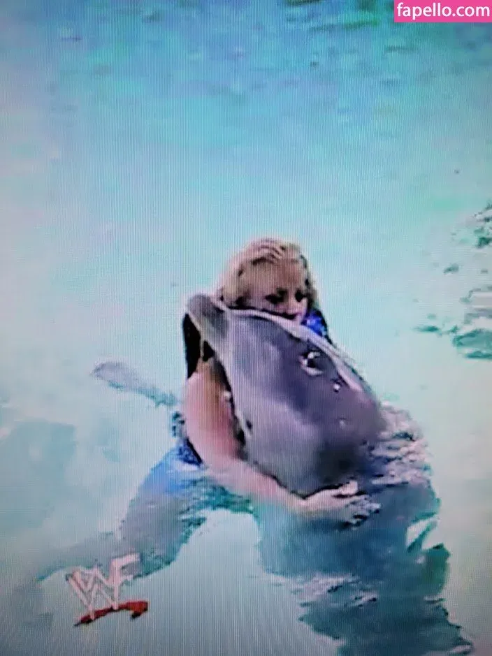 Trish Stratus Onlyfans Photo Gallery 