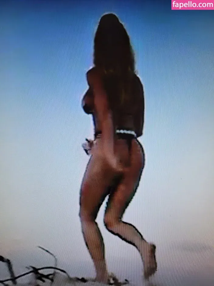 Trish Stratus Onlyfans Photo Gallery 