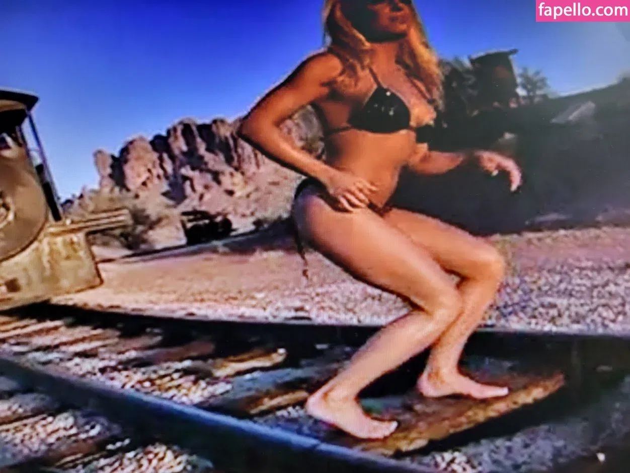 Trish Stratus Onlyfans Photo Gallery 