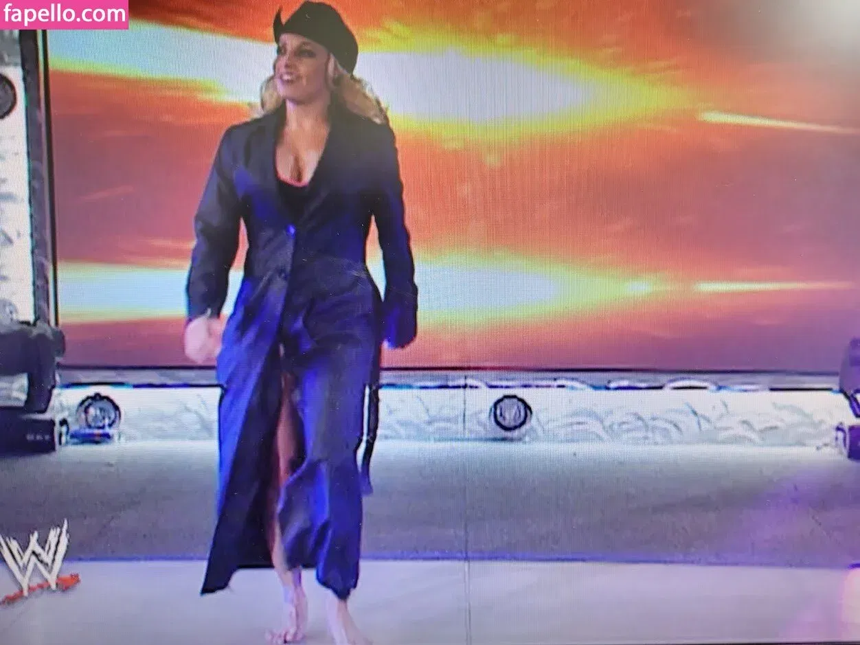 Trish Stratus Onlyfans Photo Gallery 