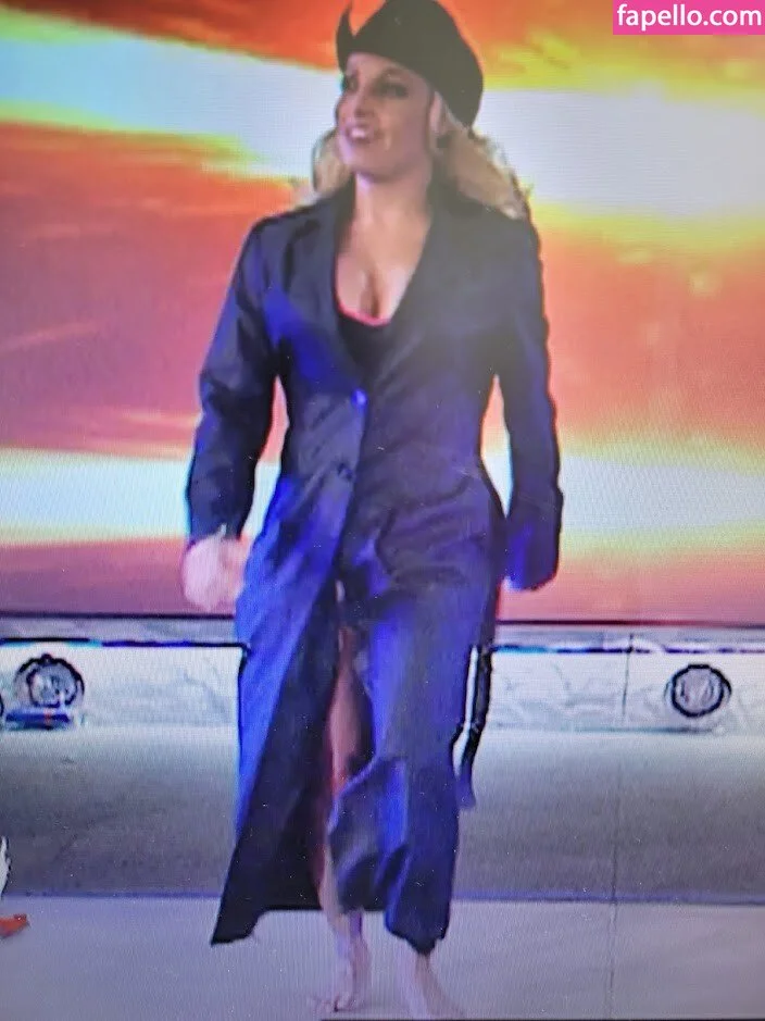 Trish Stratus Onlyfans Photo Gallery 