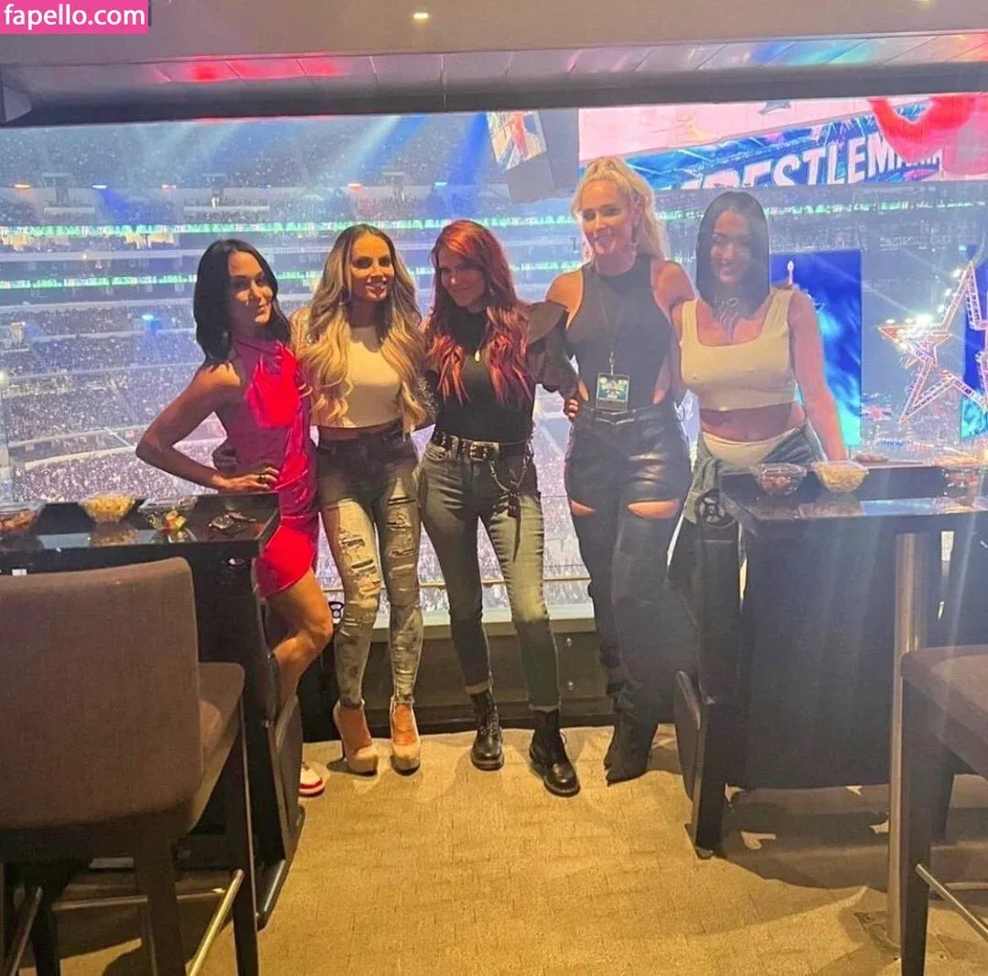 Trish Stratus Onlyfans Photo Gallery 