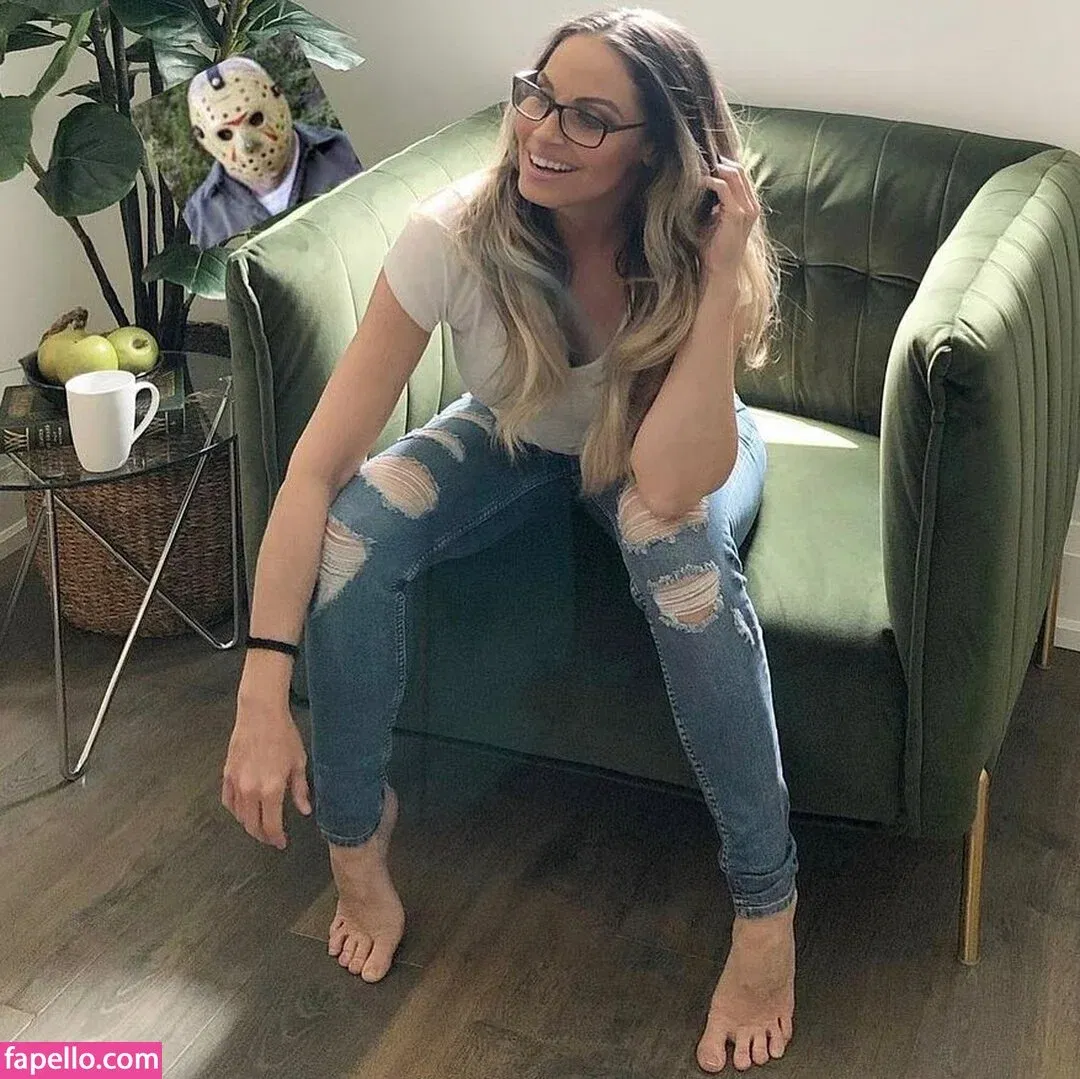 Trish Stratus Onlyfans Photo Gallery 