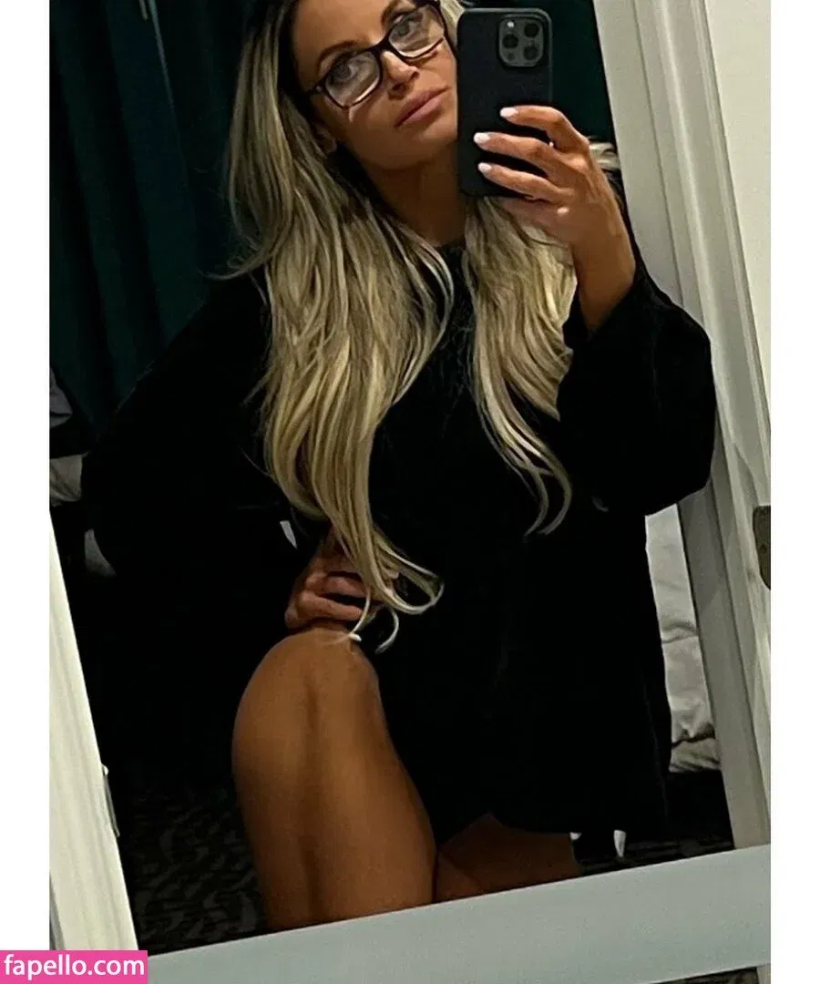 Trish Stratus Onlyfans Photo Gallery 