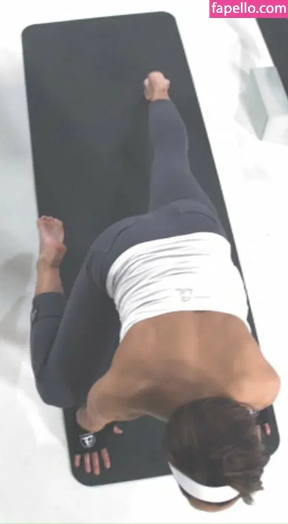 Trish Stratus Onlyfans Photo Gallery 