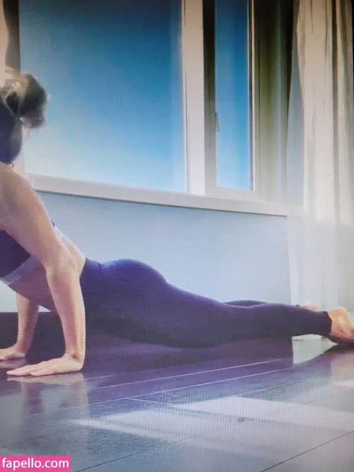 Trish Stratus Onlyfans Photo Gallery 