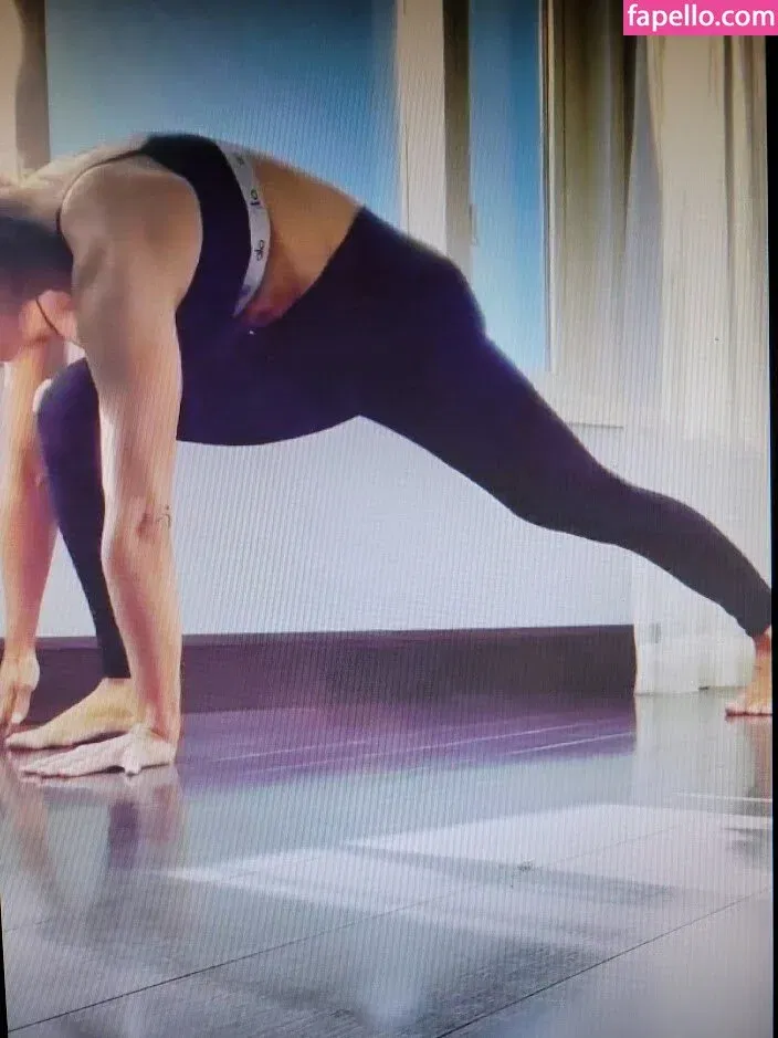 Trish Stratus Onlyfans Photo Gallery 