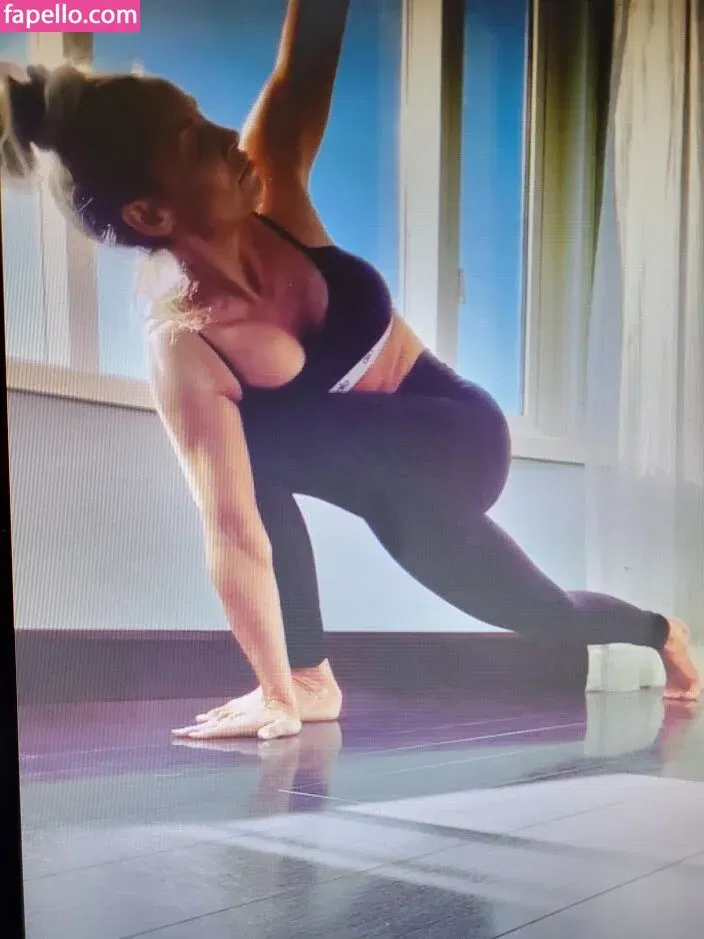 Trish Stratus Onlyfans Photo Gallery 