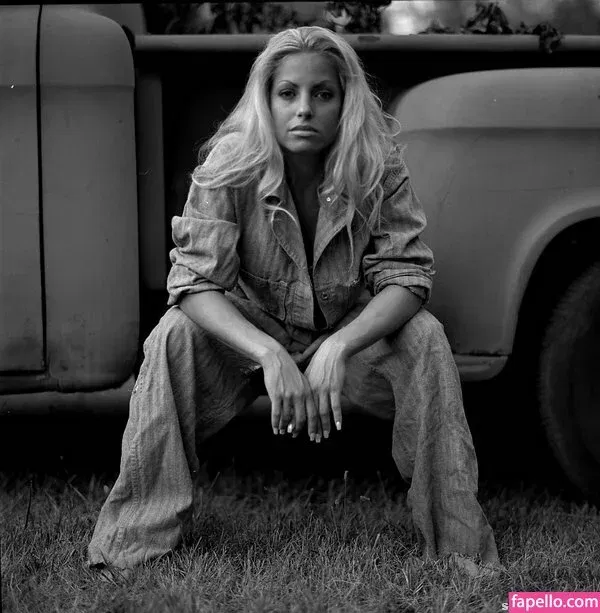 Trish Stratus Onlyfans Photo Gallery 