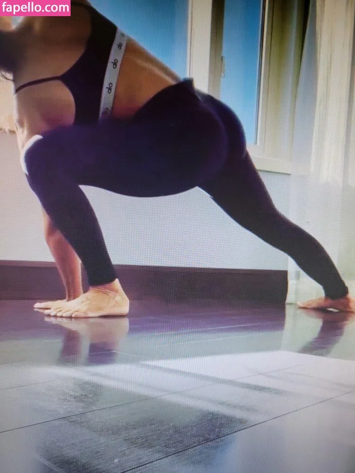 Trish Stratus Onlyfans Photo Gallery 