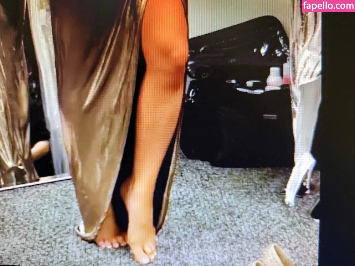 Trish Stratus Onlyfans Photo Gallery 