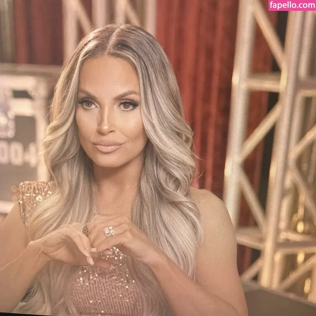 Trish Stratus Onlyfans Photo Gallery 