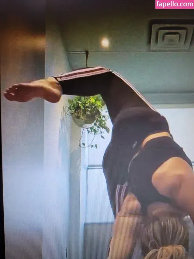 Trish Stratus Onlyfans Photo Gallery 