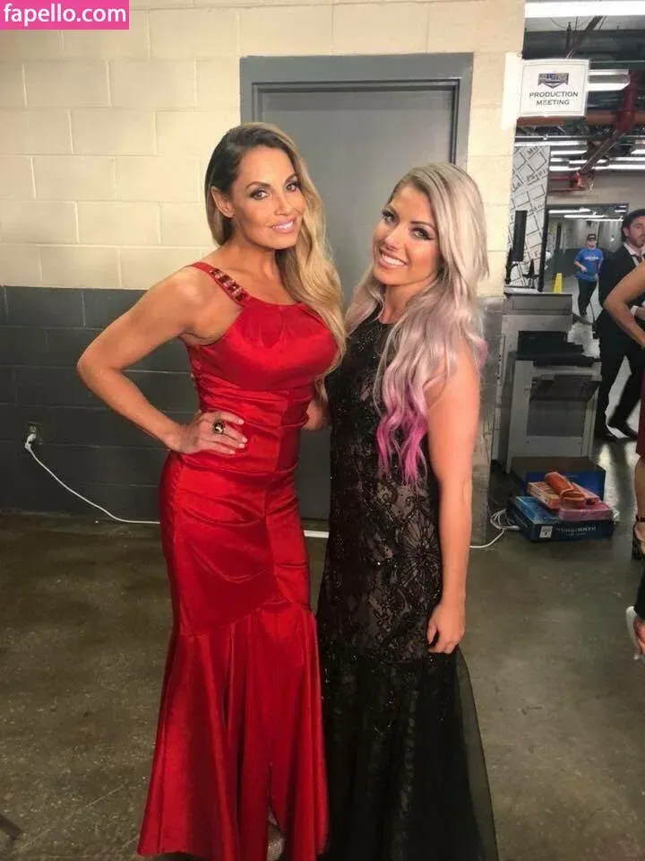 Trish Stratus Onlyfans Photo Gallery 