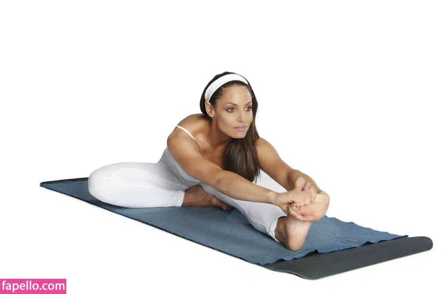 Trish Stratus Onlyfans Photo Gallery 