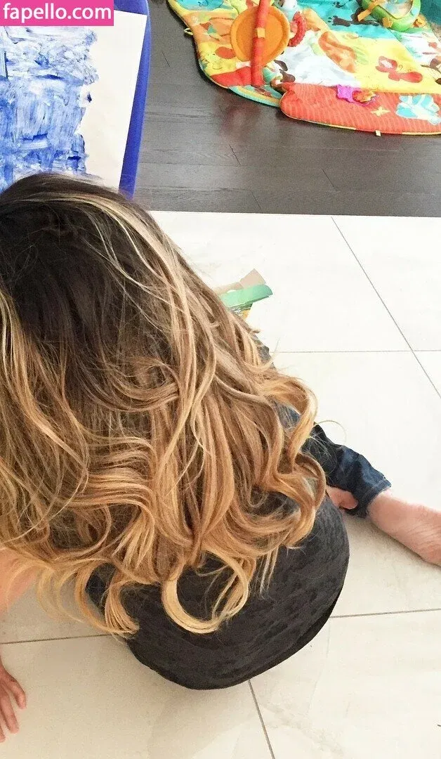 Trish Stratus Onlyfans Photo Gallery 