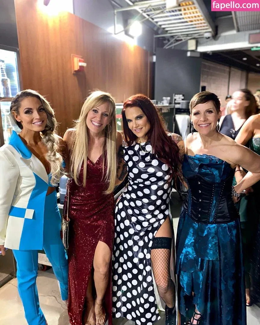 Trish Stratus Onlyfans Photo Gallery 