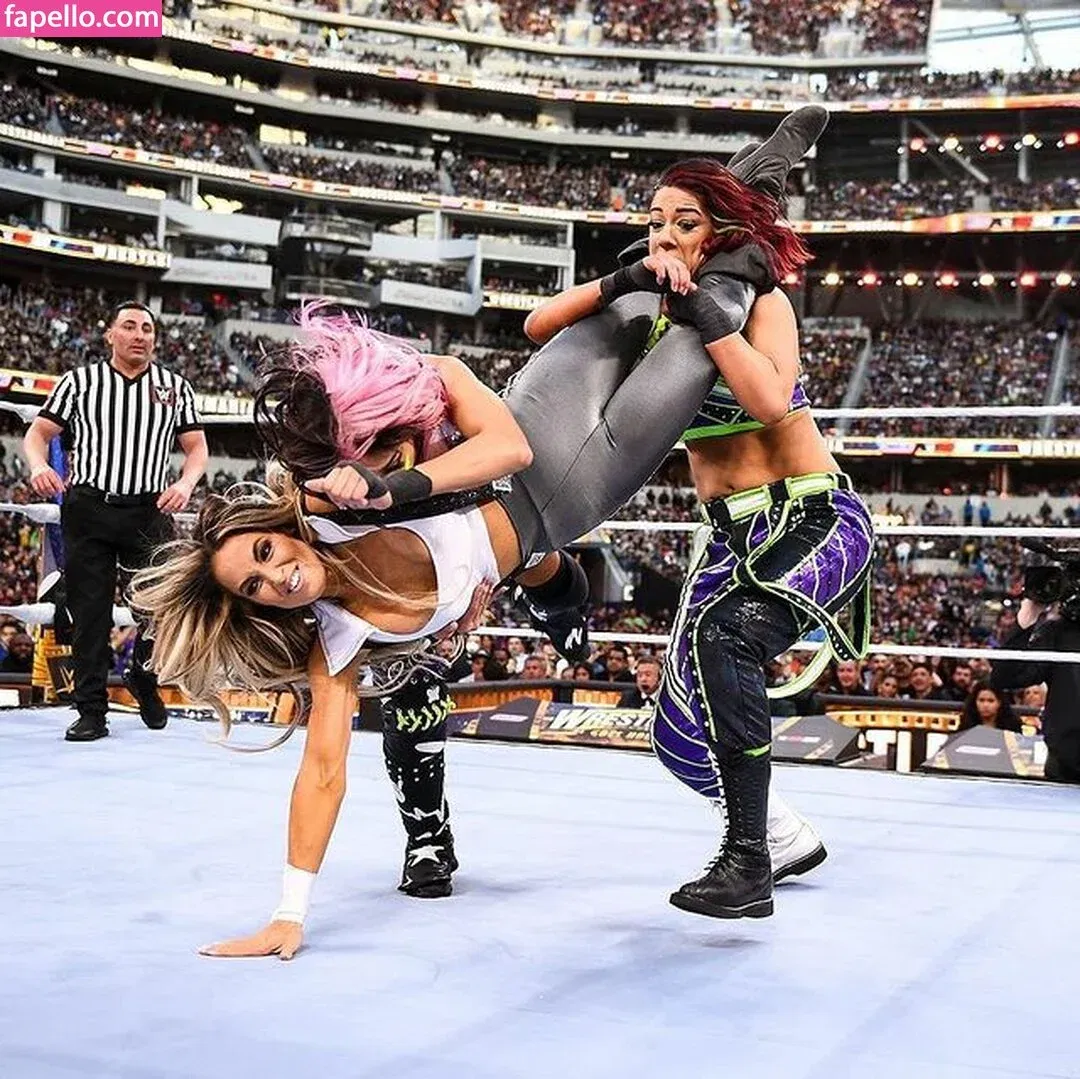 Trish Stratus Onlyfans Photo Gallery 