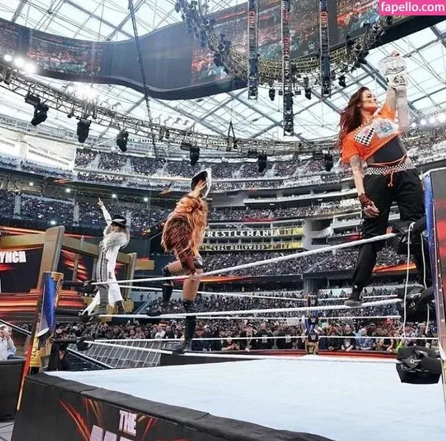 Trish Stratus Onlyfans Photo Gallery 