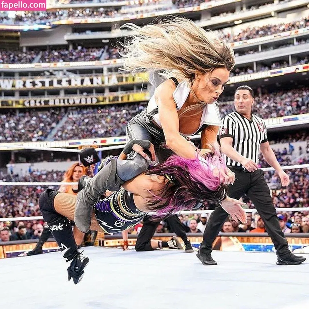 Trish Stratus Onlyfans Photo Gallery 