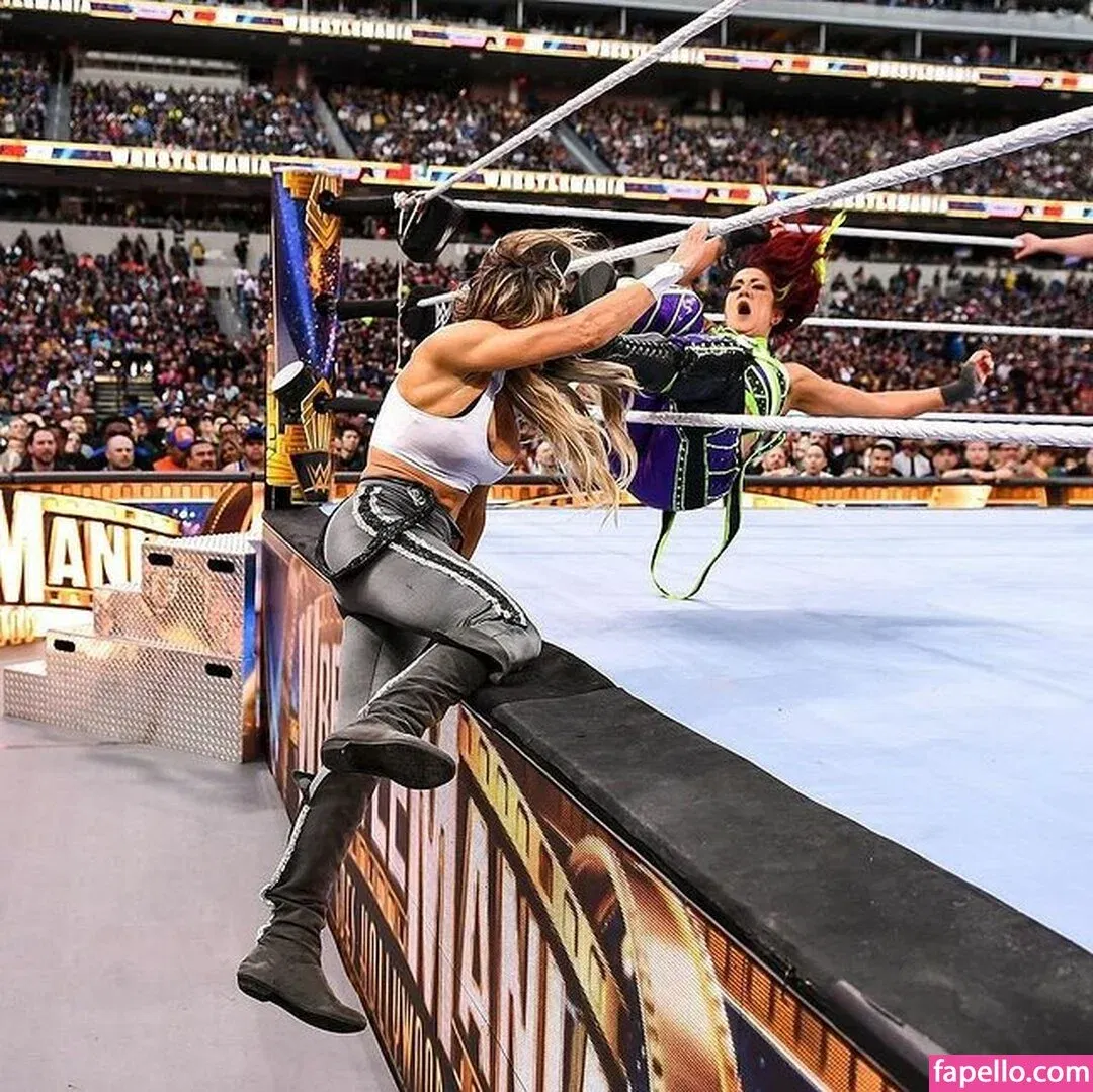 Trish Stratus Onlyfans Photo Gallery 