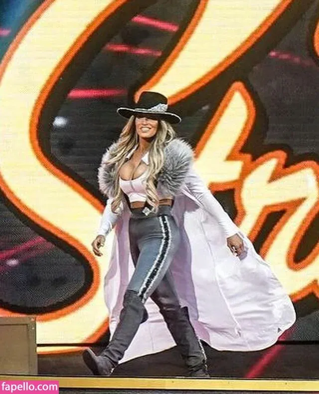 Trish Stratus Onlyfans Photo Gallery 