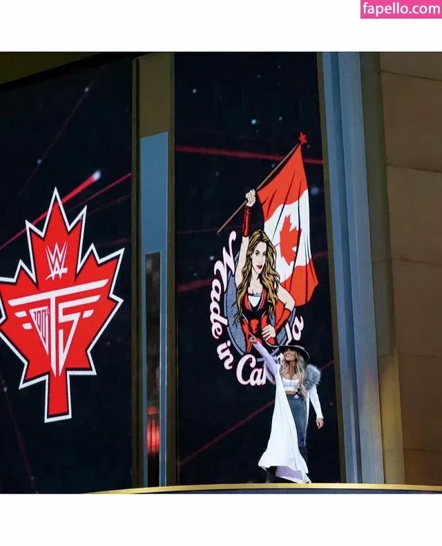 Trish Stratus Onlyfans Photo Gallery 