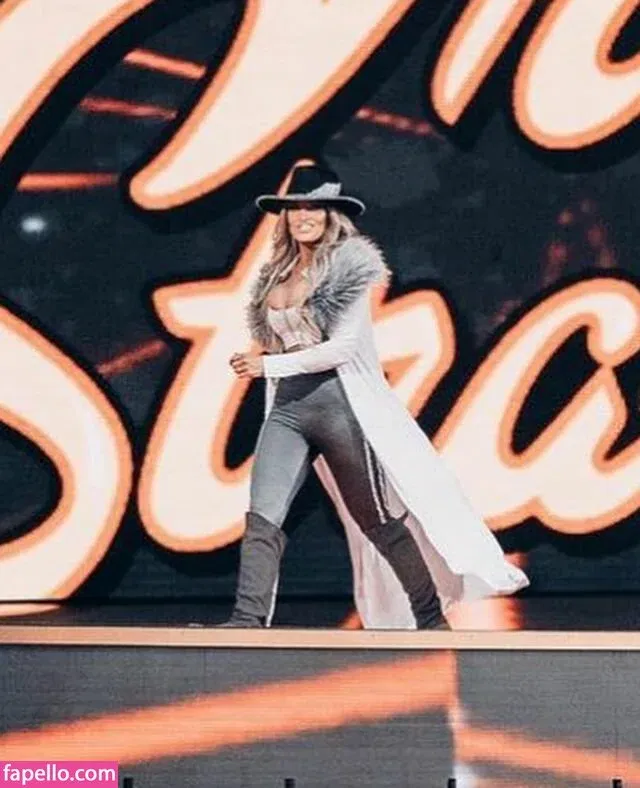 Trish Stratus Onlyfans Photo Gallery 