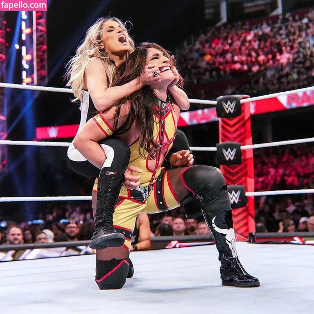 Trish Stratus Onlyfans Photo Gallery 