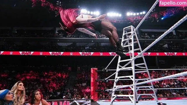 Trish Stratus Onlyfans Photo Gallery 